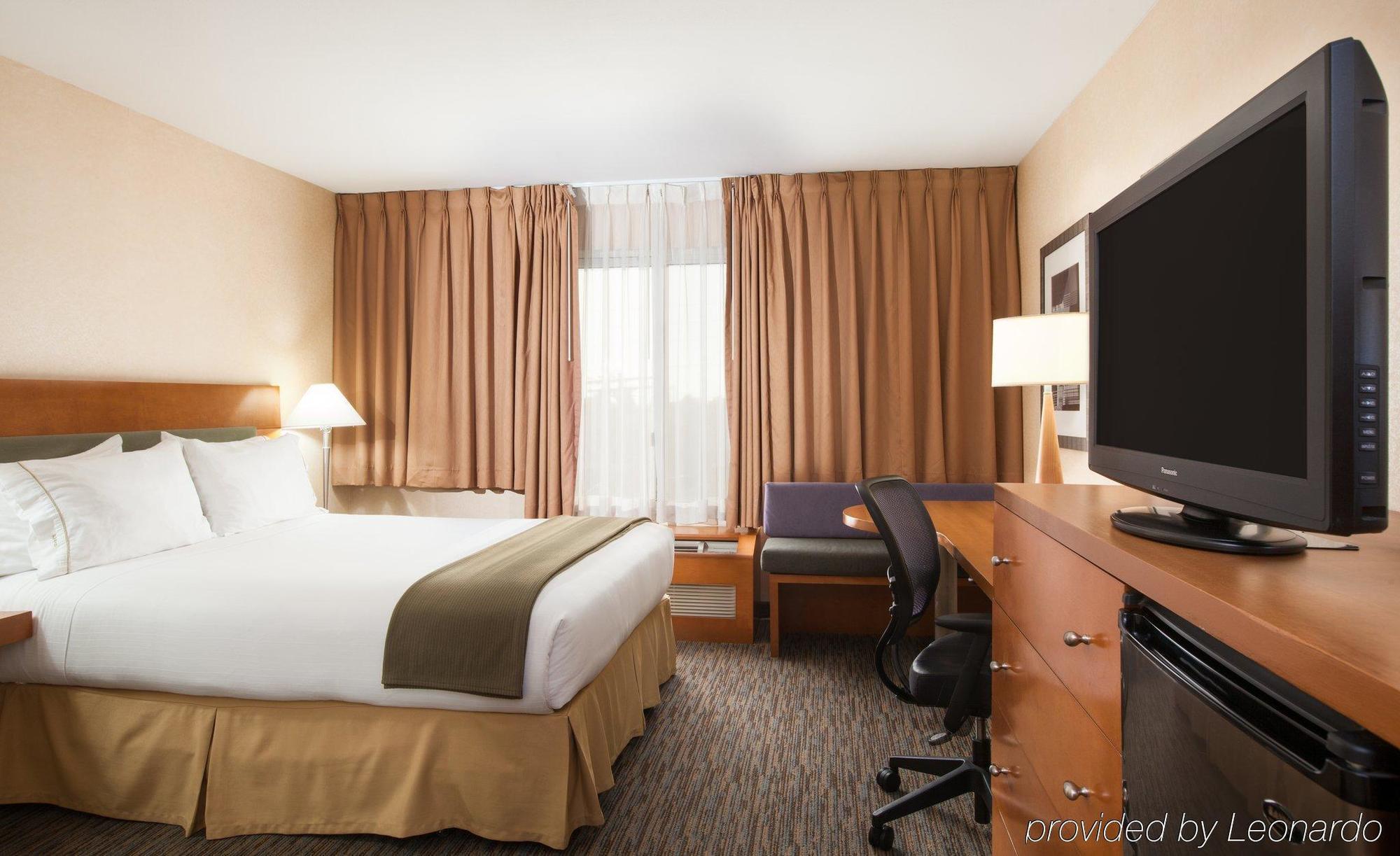 Holiday Inn Express West Los Angeles By Ihg Ngoại thất bức ảnh