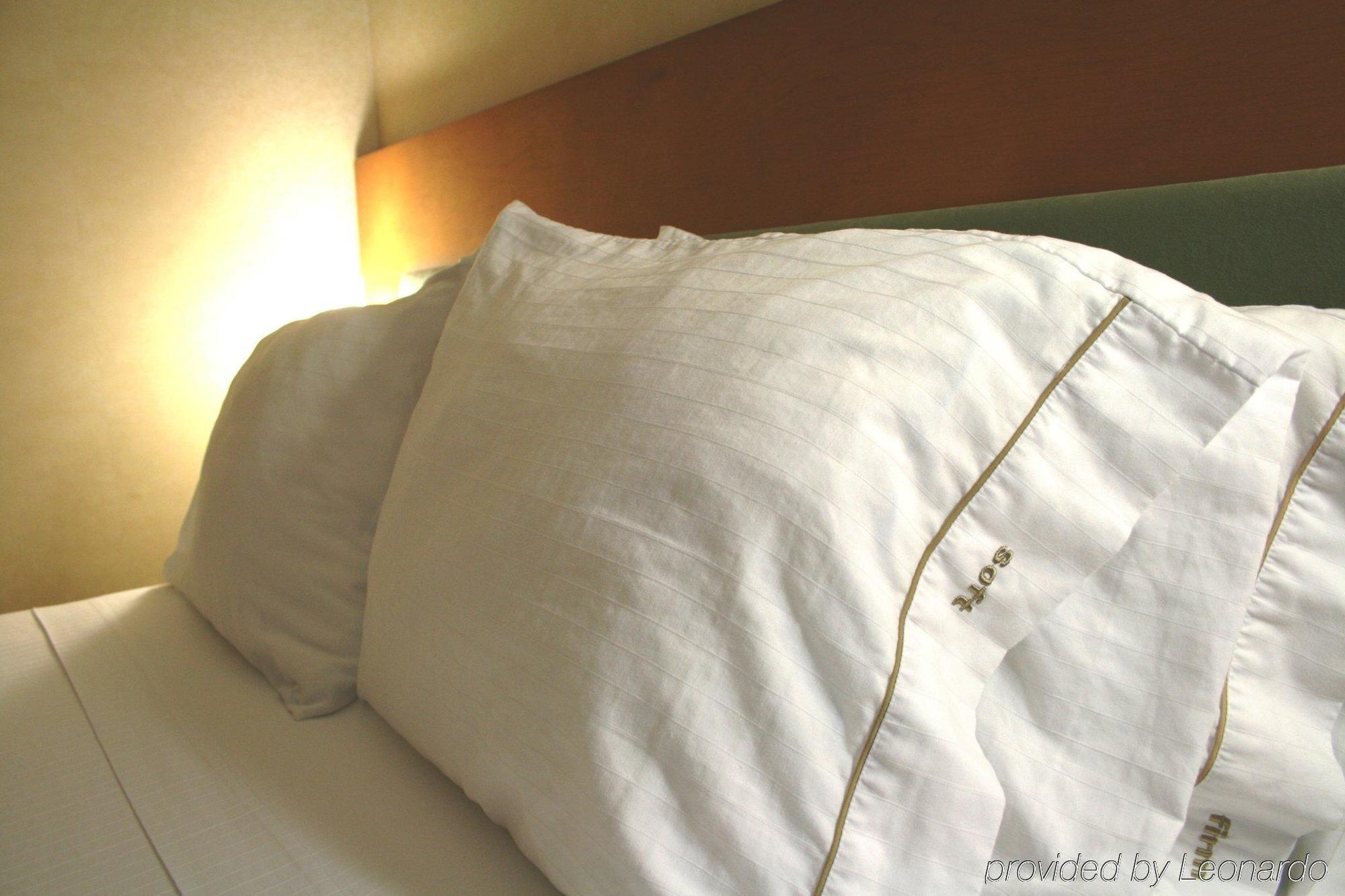 Holiday Inn Express West Los Angeles By Ihg Ngoại thất bức ảnh