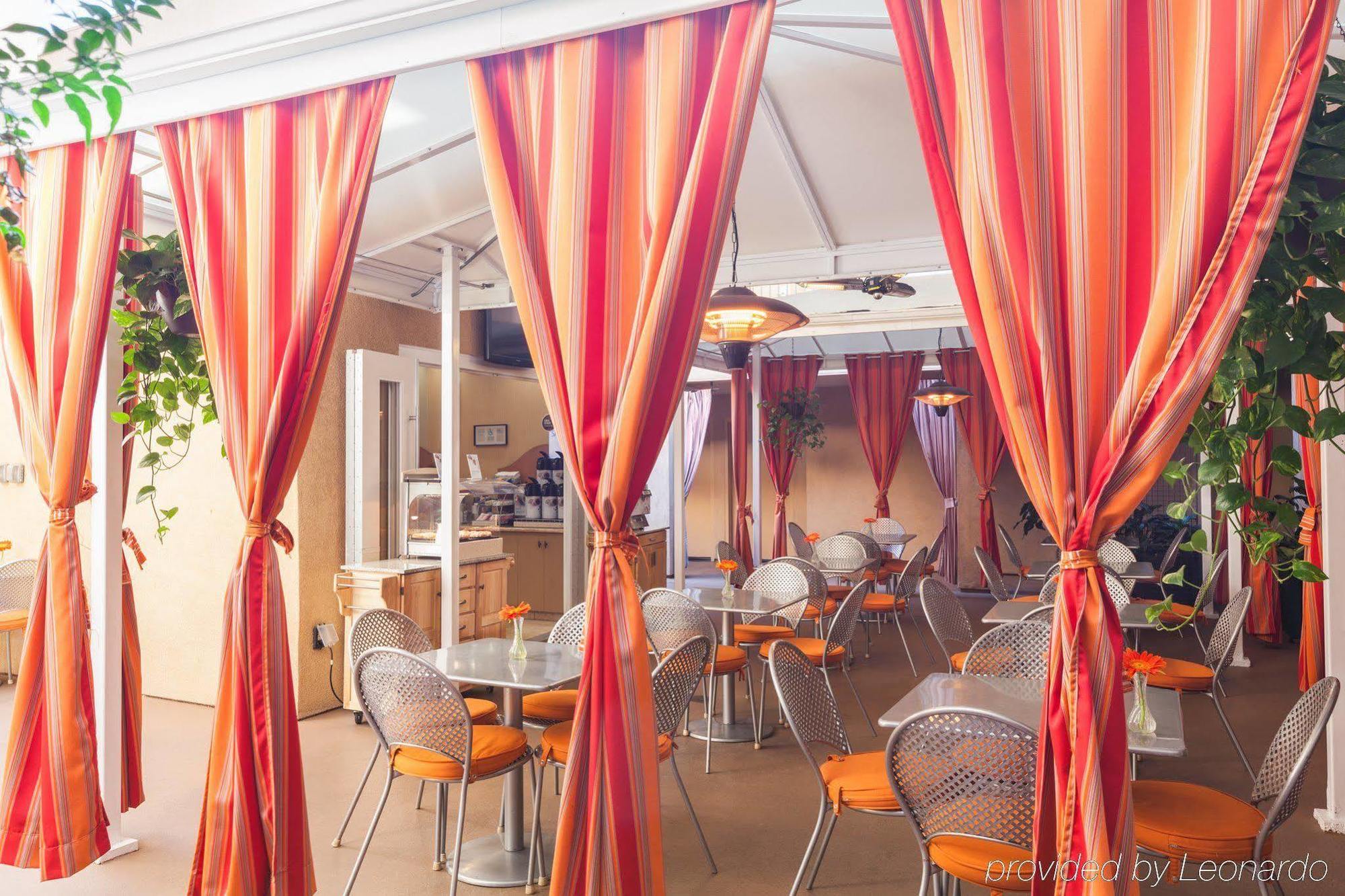 Holiday Inn Express West Los Angeles By Ihg Ngoại thất bức ảnh